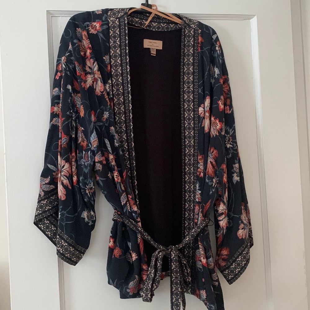 Kachel Anthropologie one size kimono wrap